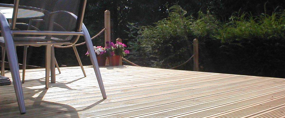 Why you should add decking to your garden in 2019