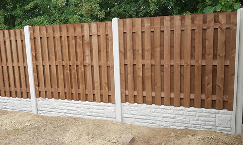 Fencing article from S Beech Timbers